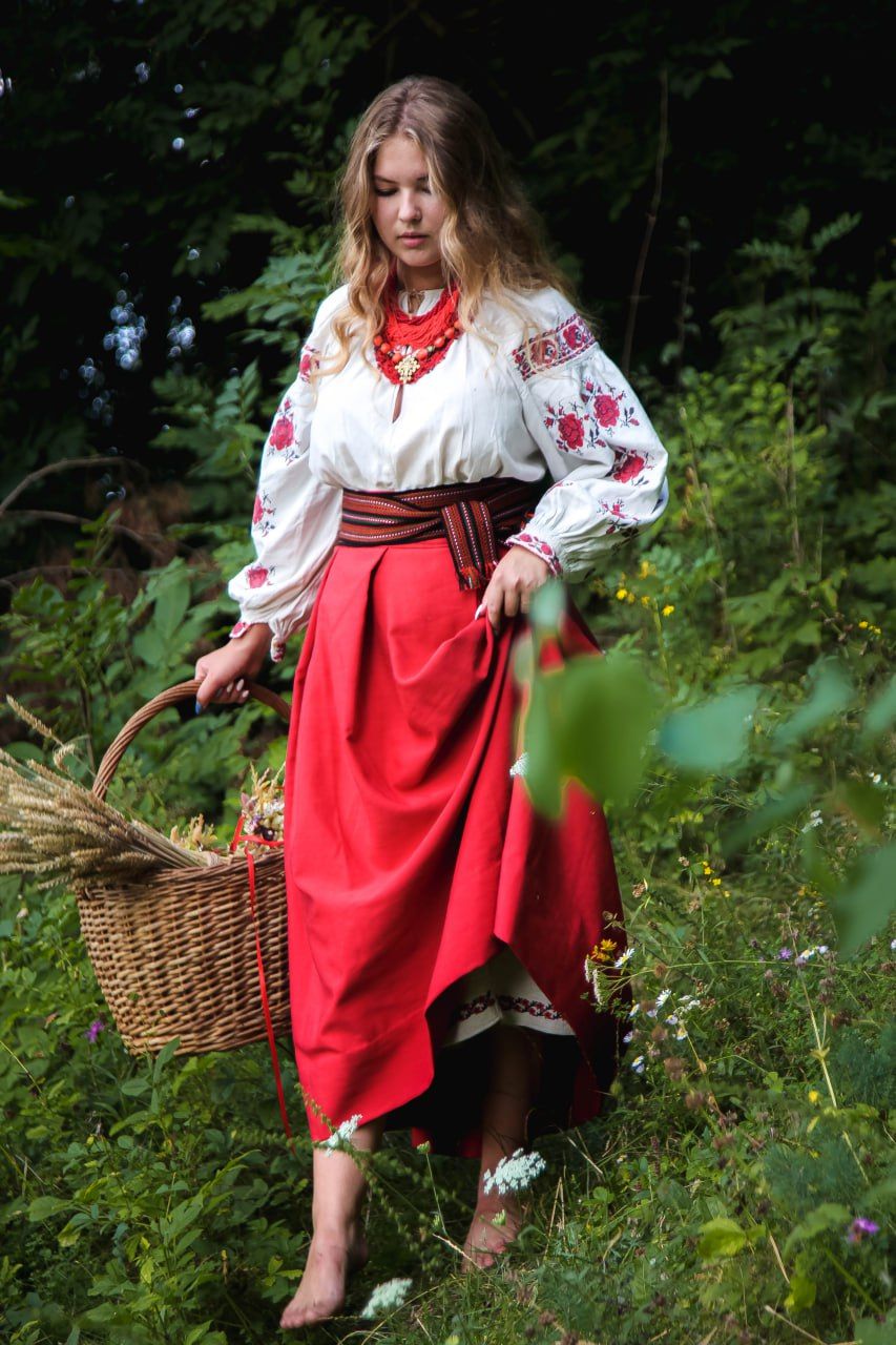 Slavic girls in Asansol