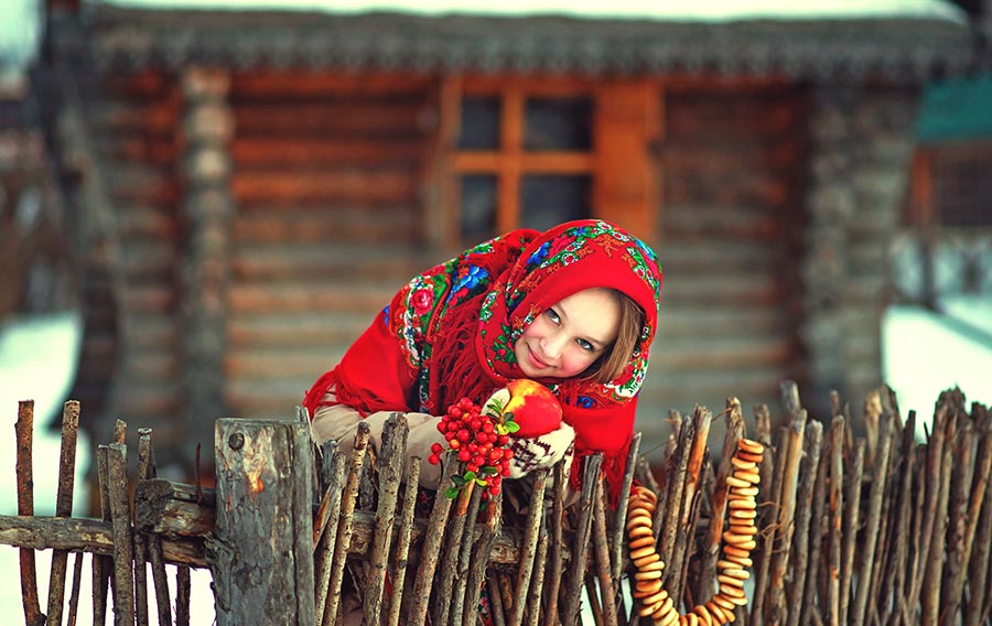 Sexy girl Women in Slavic costumes in Asansol